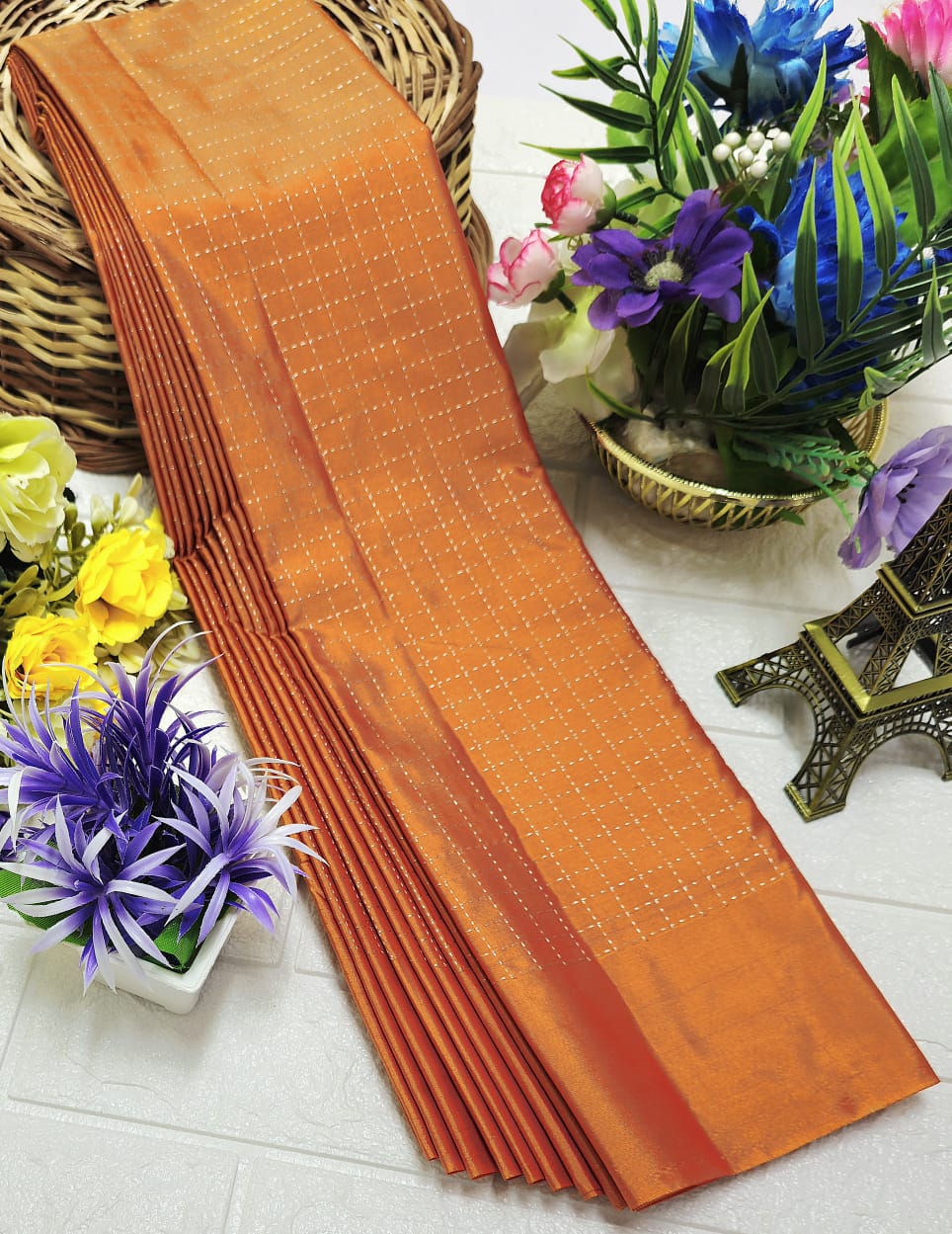 Arani Soft Silk Without Boarder 005