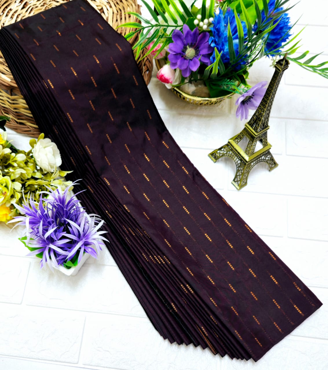 Arani Soft Silk Without Boarder 022