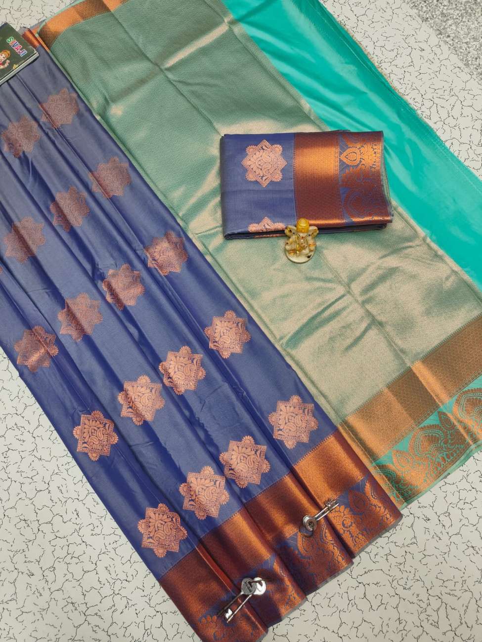 Fancy Bhutta Soft Silk Saree 011