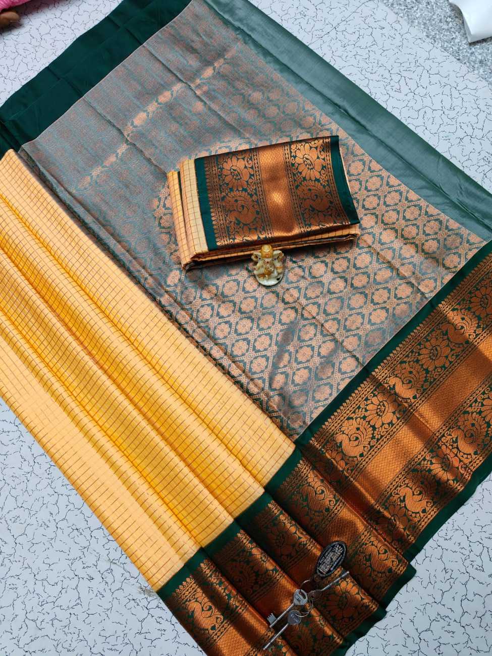 Fancy Butta Big Border Sarees 029
