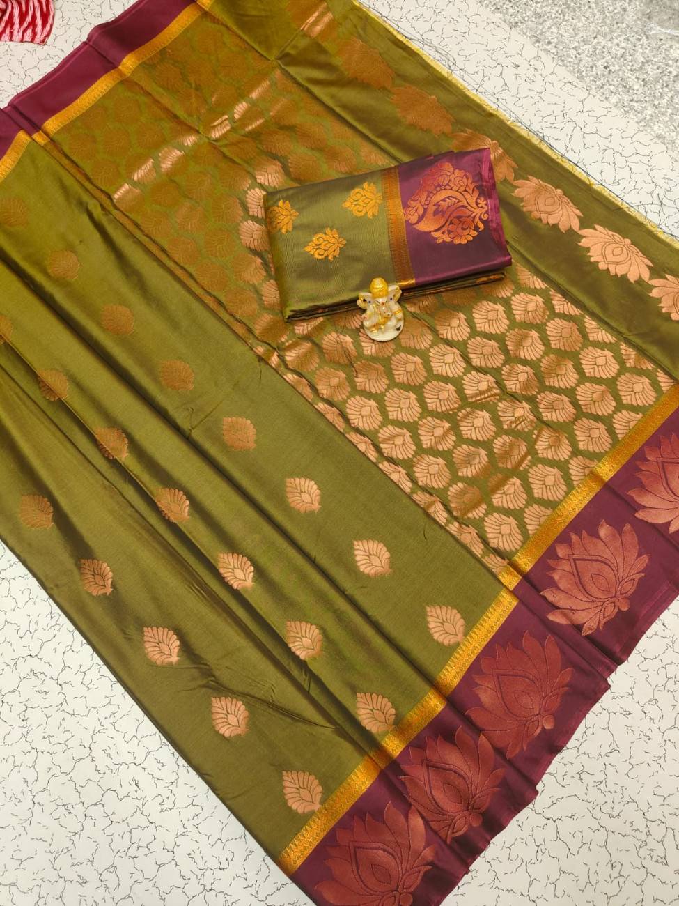 Fancy Soft Silk Saree 018